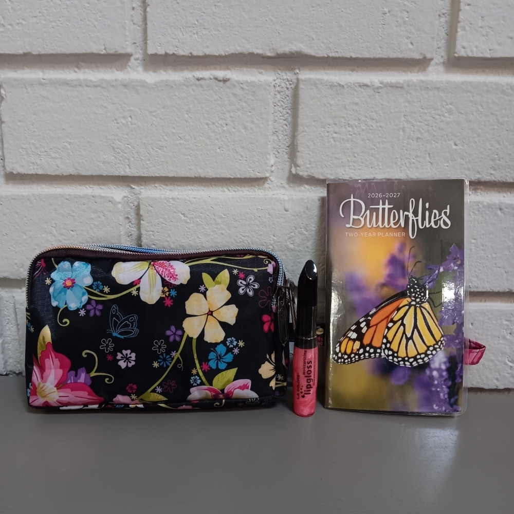 BUYERS GIVAWAY! 🎁 Floral Pouch Bag, Lip Gloss & Butterfly 2 Year Calendar. 😍